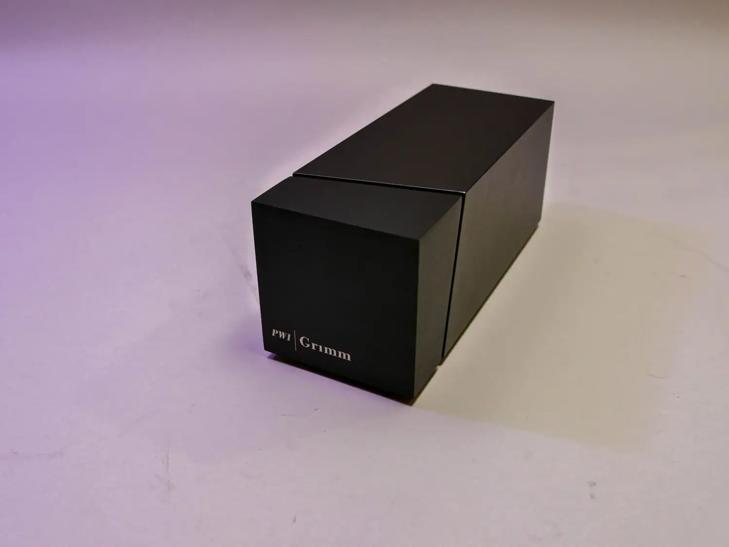 Alpha Audio sur le phono Grimm Audio PW1 02