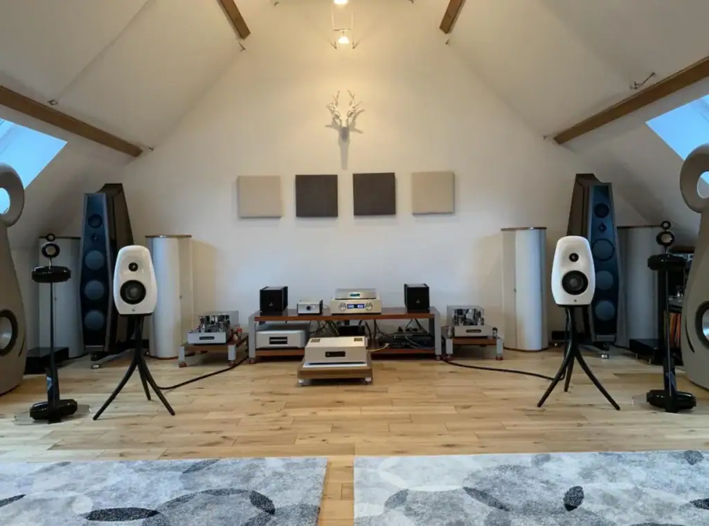 Audiophile-Magazine sur les enceintes Vivid Audio Kaya S12 (2)