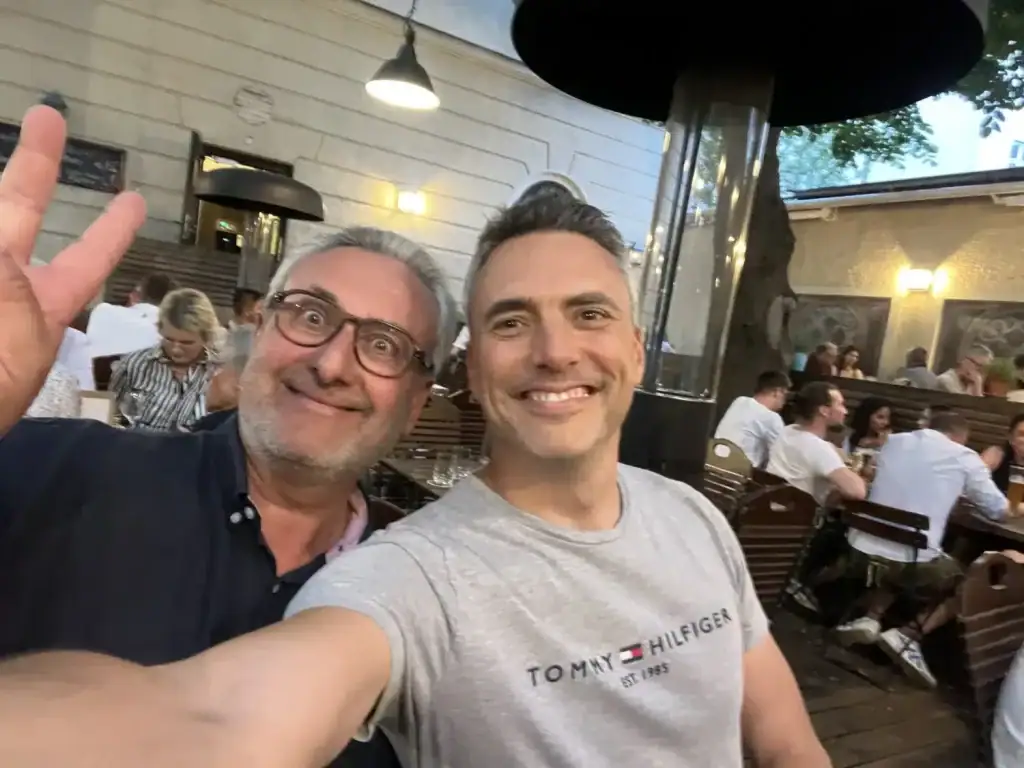 Bruno GINARD (Vermeer Audio) et moi dans un restaurant de Munich en fin de journée