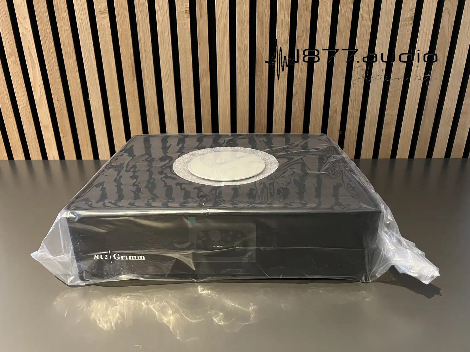 Grimm Audio MU2 dans son plastique de protection d'origine