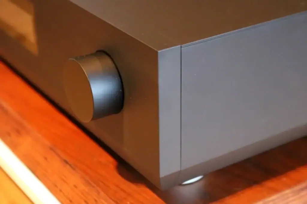 Hi-Fi Advice sur le Cos Engineering D10 08