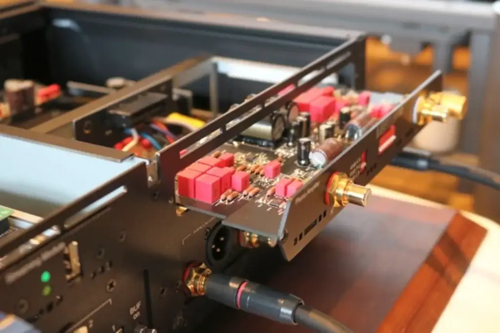 Hi-Fi Advice sur le Cos Engineering D10 09