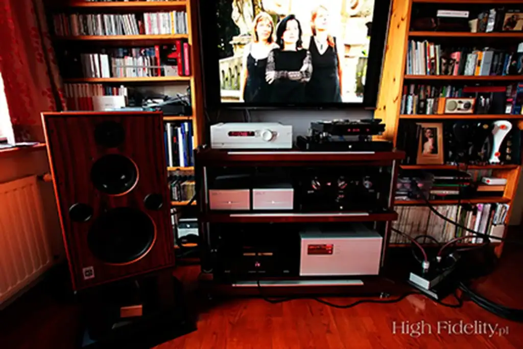 High Fidelity.pl – Trilogy Audio 925 (6)
