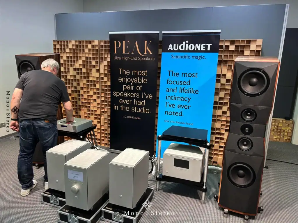 Mono&Stereo sur les enceintes Peak Consult Dragon Legacy 02