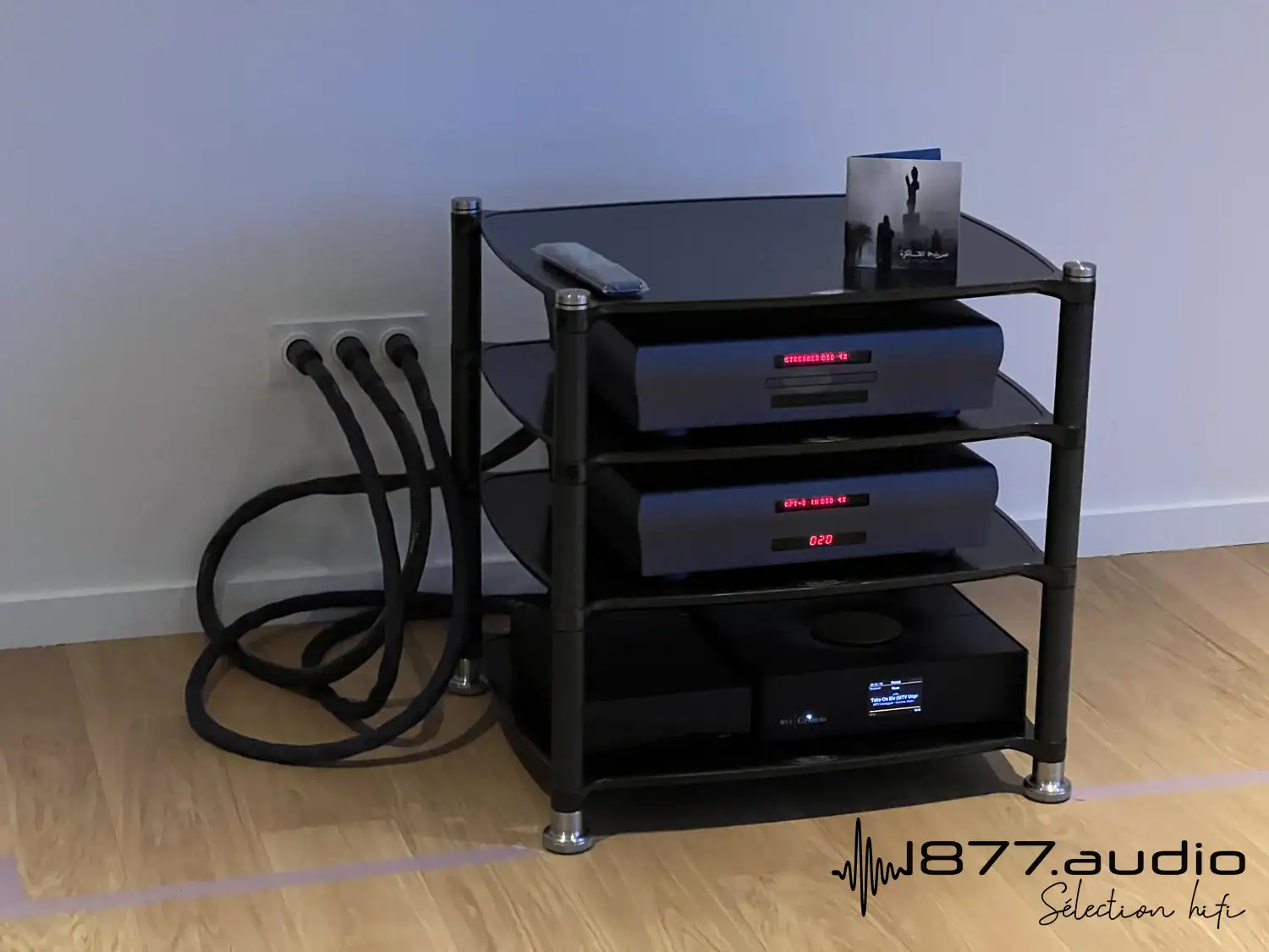 Playback Designs MPT-8 en situation dans un rack complet