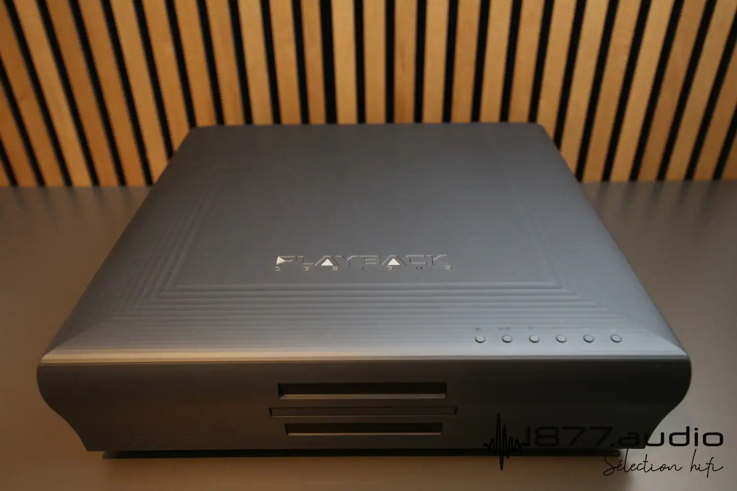 Playback Designs MPT-8 face avant vue haute