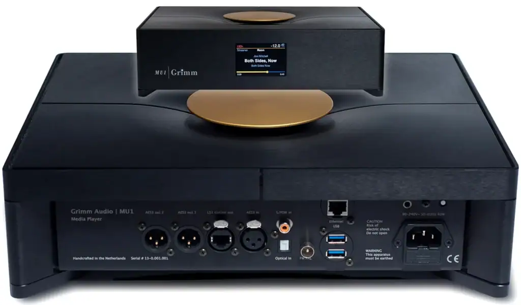 Six Moons sur le Grimm Audio MU1 04