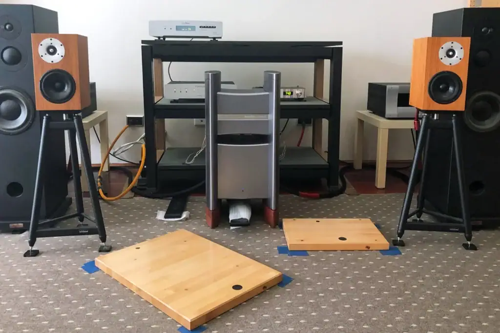 SoundStage sur le Halcro Eclipse Stéréo 10