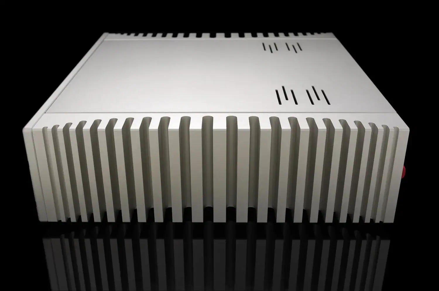 Trilogy Audio intégré 925 détail des ailettes de refroidissement