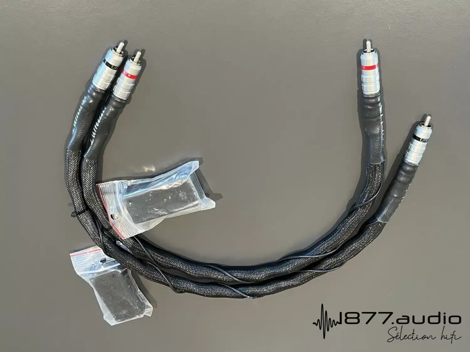 Esprit câble RCA Lumina 60cm vue globale