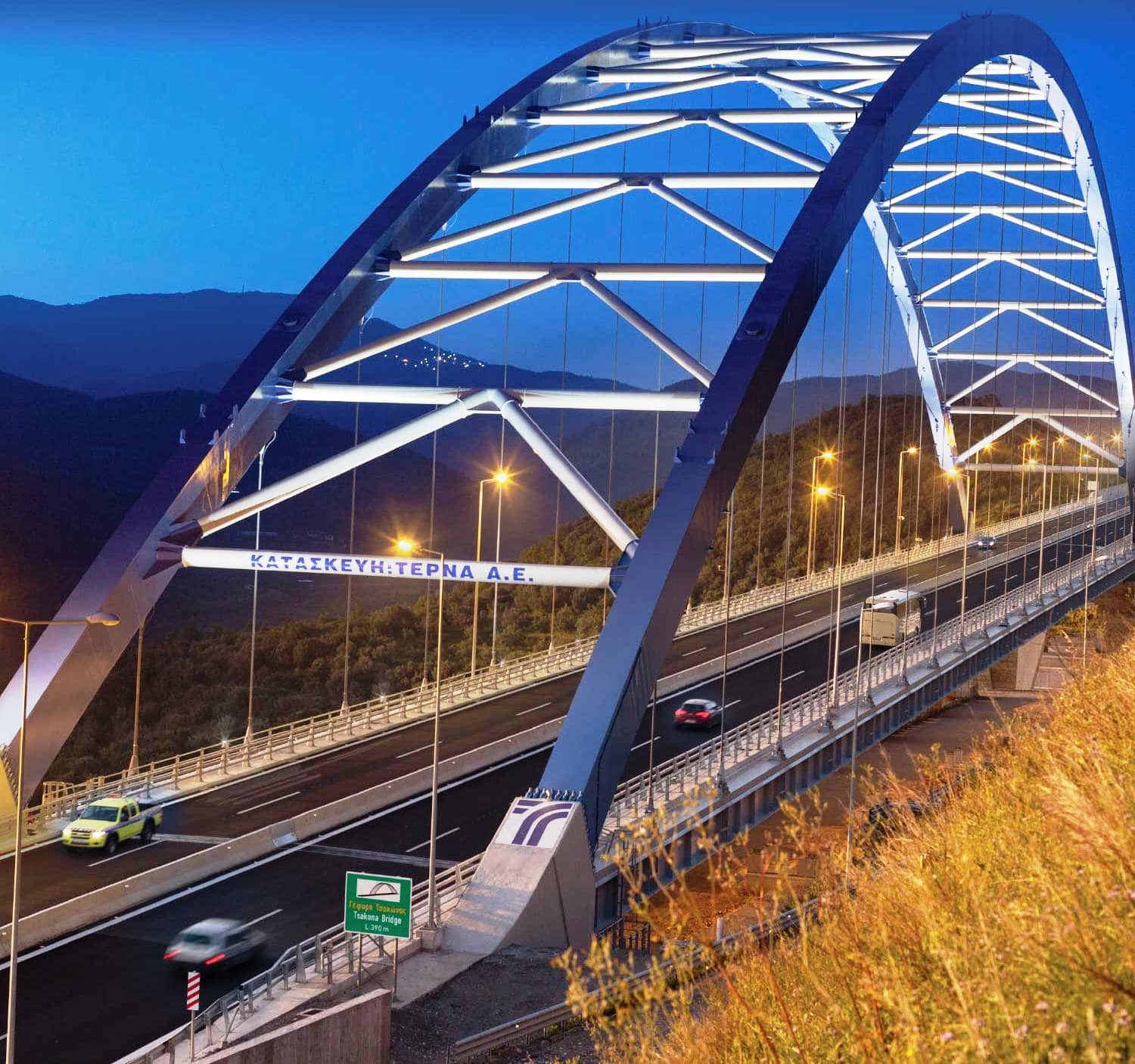 steel-bridgestsakona-arch-bridge