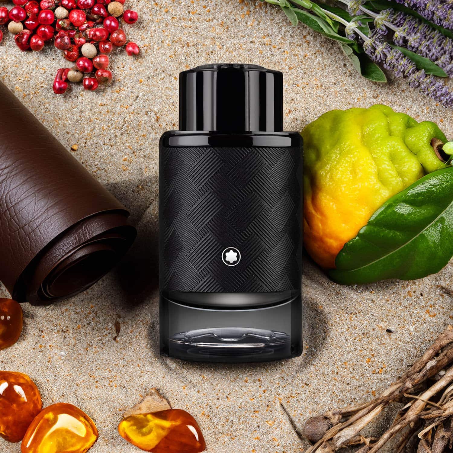 montblanc explorer extreme olfactory structure woody – leathery – aromatic