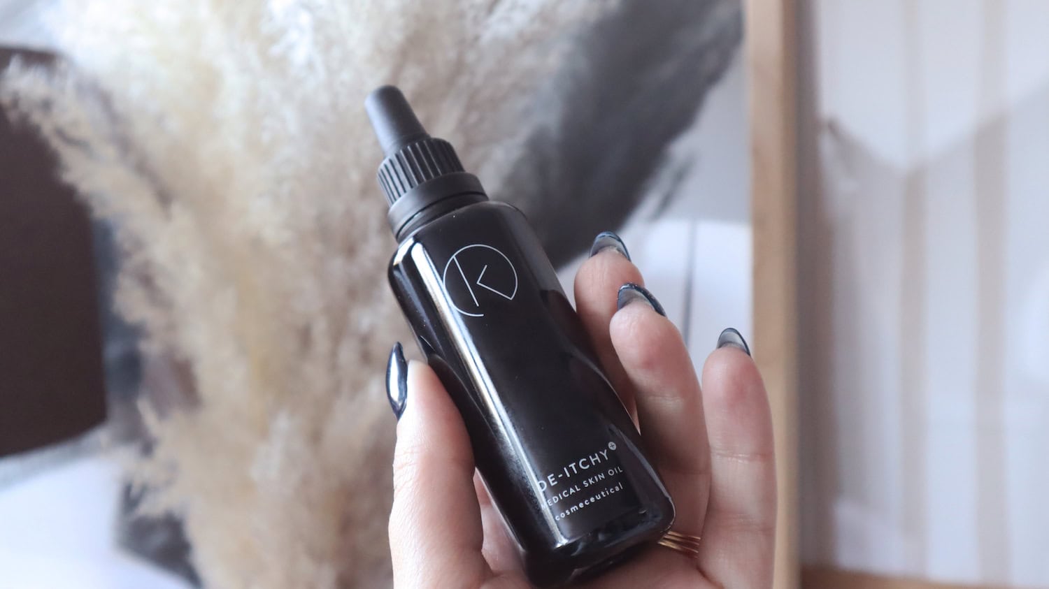 IK Skin Perfection De-Itchy Medical Skin Oil