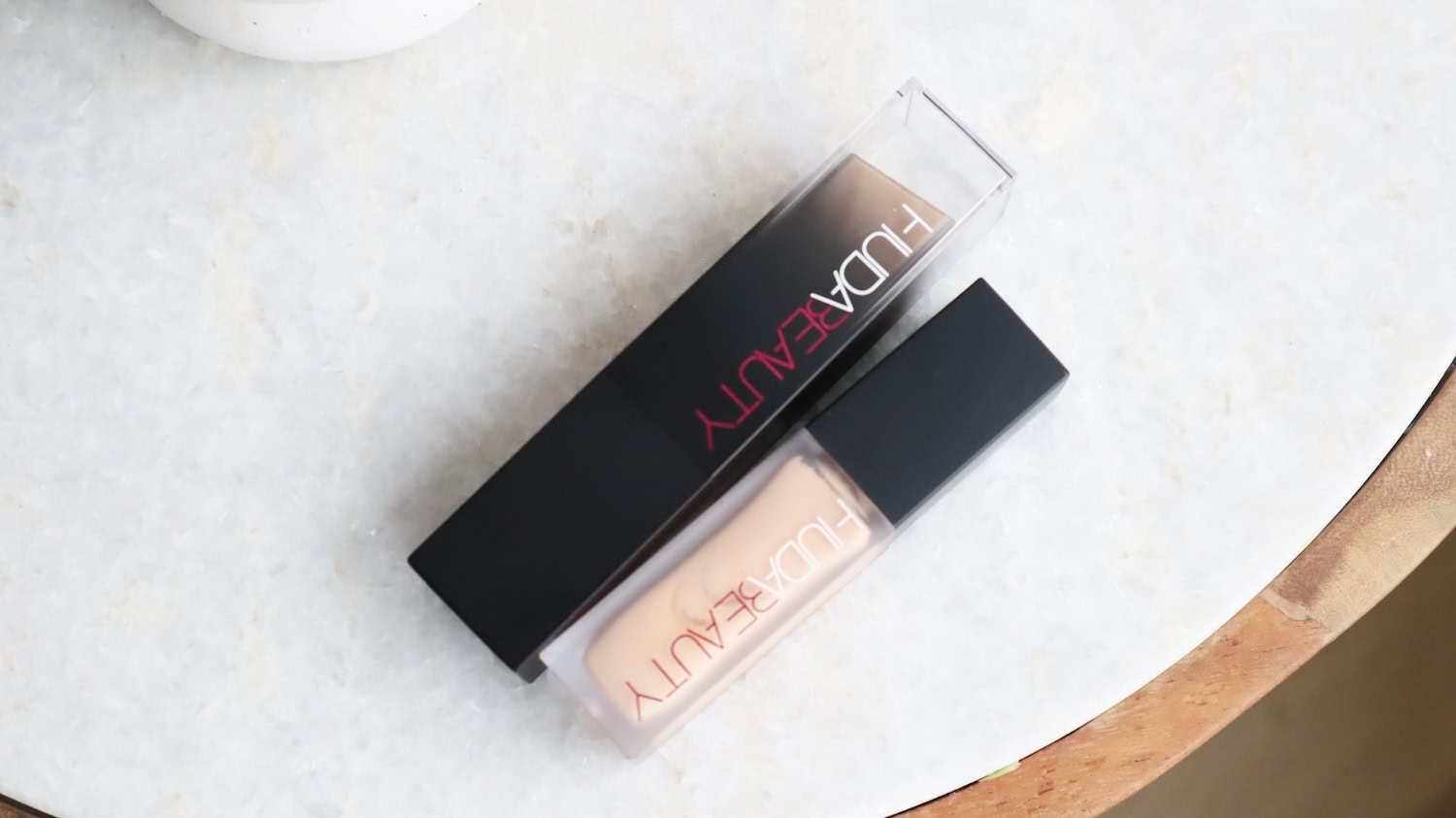 Huda Beauty FauxFilter
