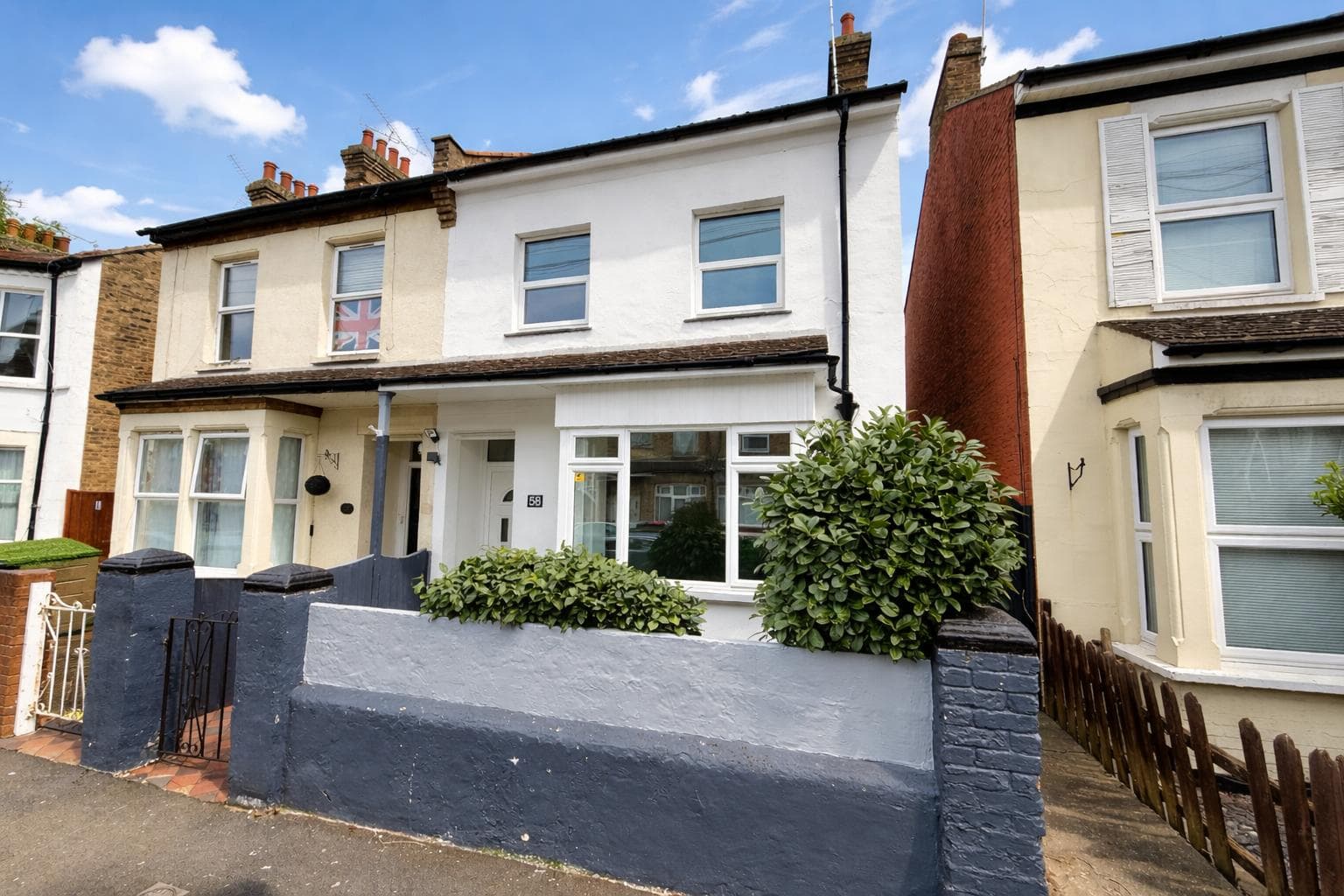 Semi detached sold in Southend on Sea