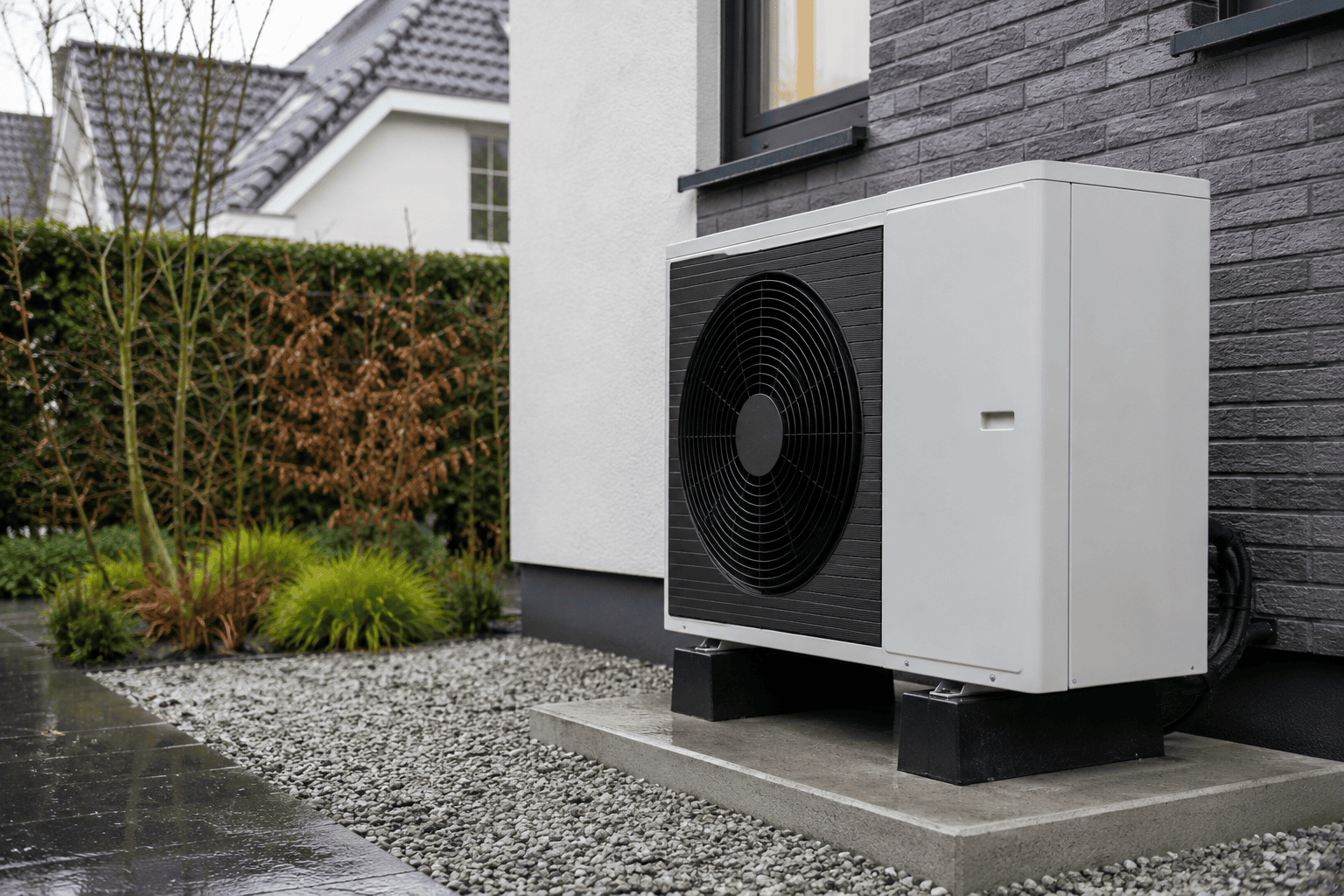 Warmtepomp nadelen: wat zijn de minpunten voor een gemiddeld woonhuis?
