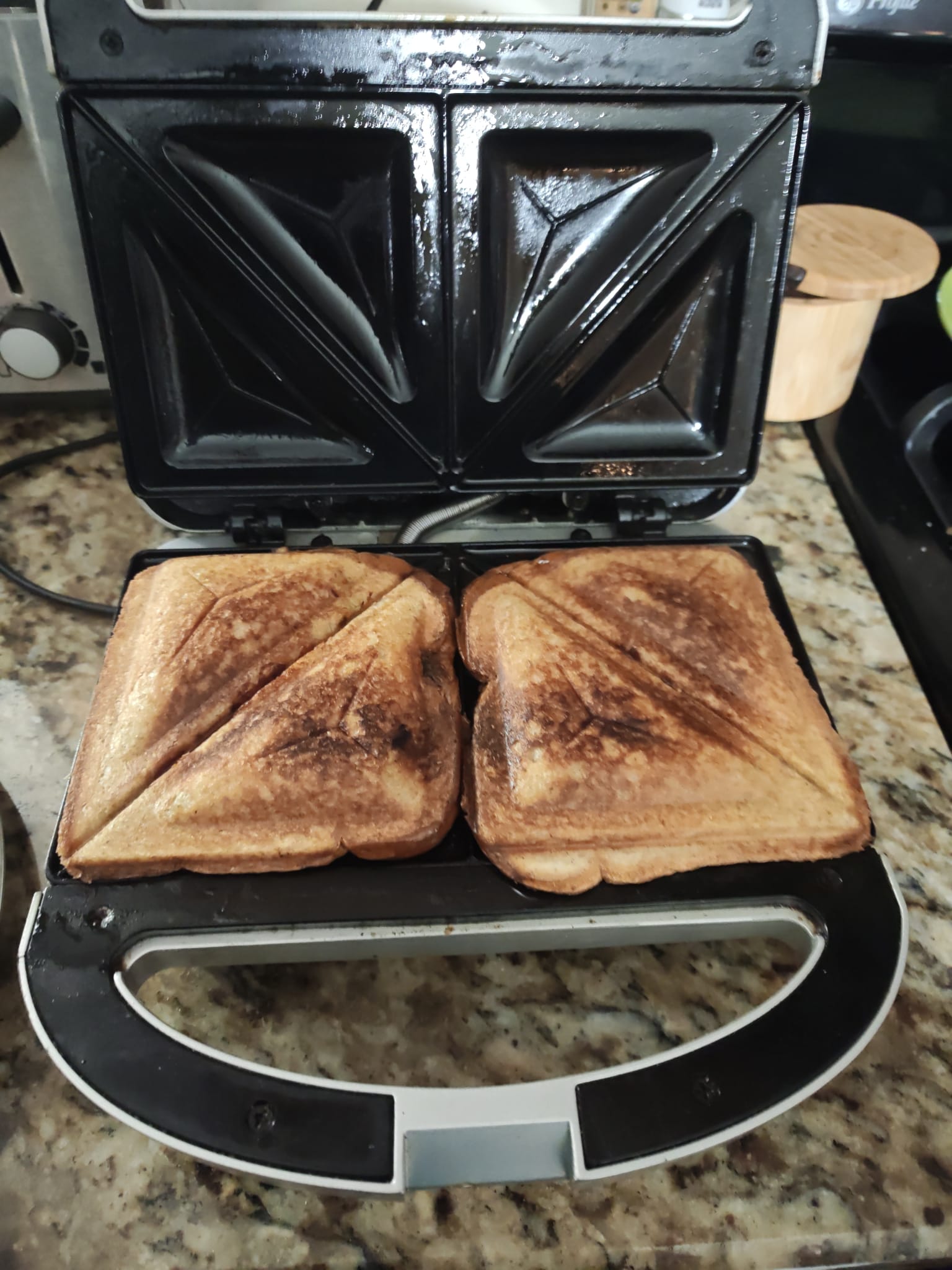 Tuna Sandwich
