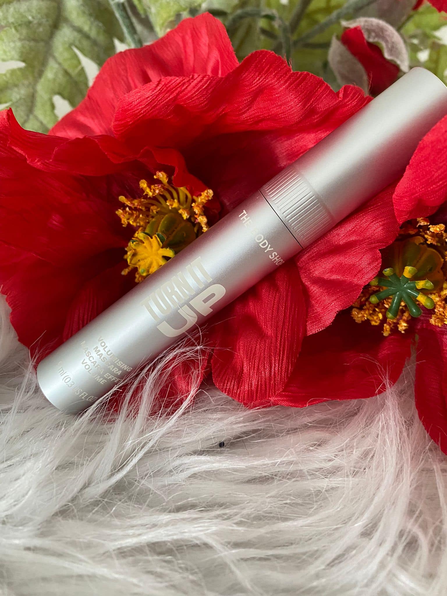 The Body Shop Turn it Up Mascara