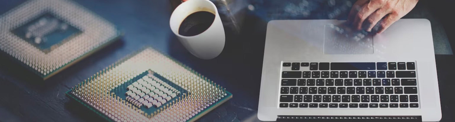 Quantum-Computing-_-Solve-Complex-Problems-Differently_-1536×414
