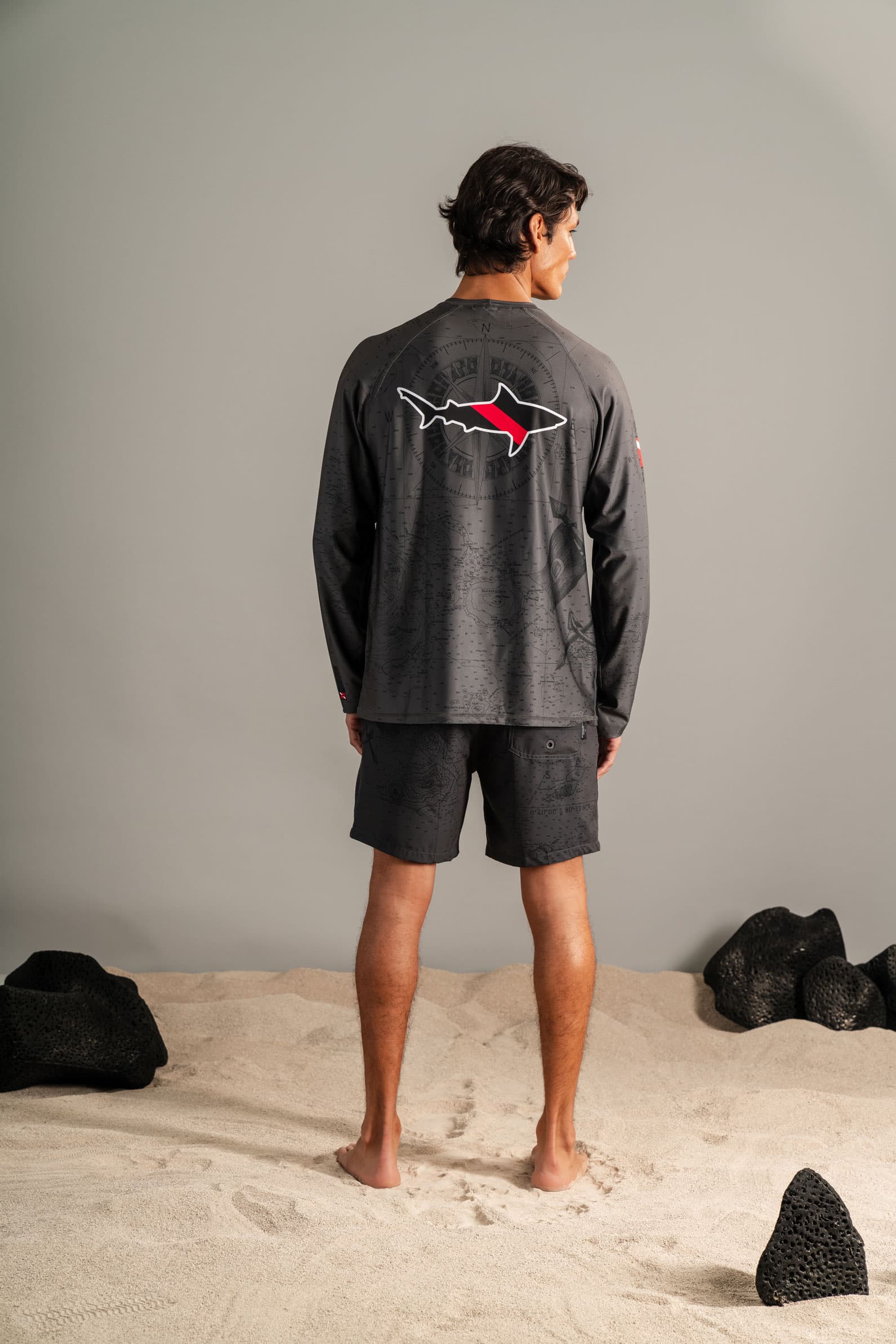 CAMISETA HOLGADA DE PROTECCIÓN SOLAR MANGA LARGA BUCEO