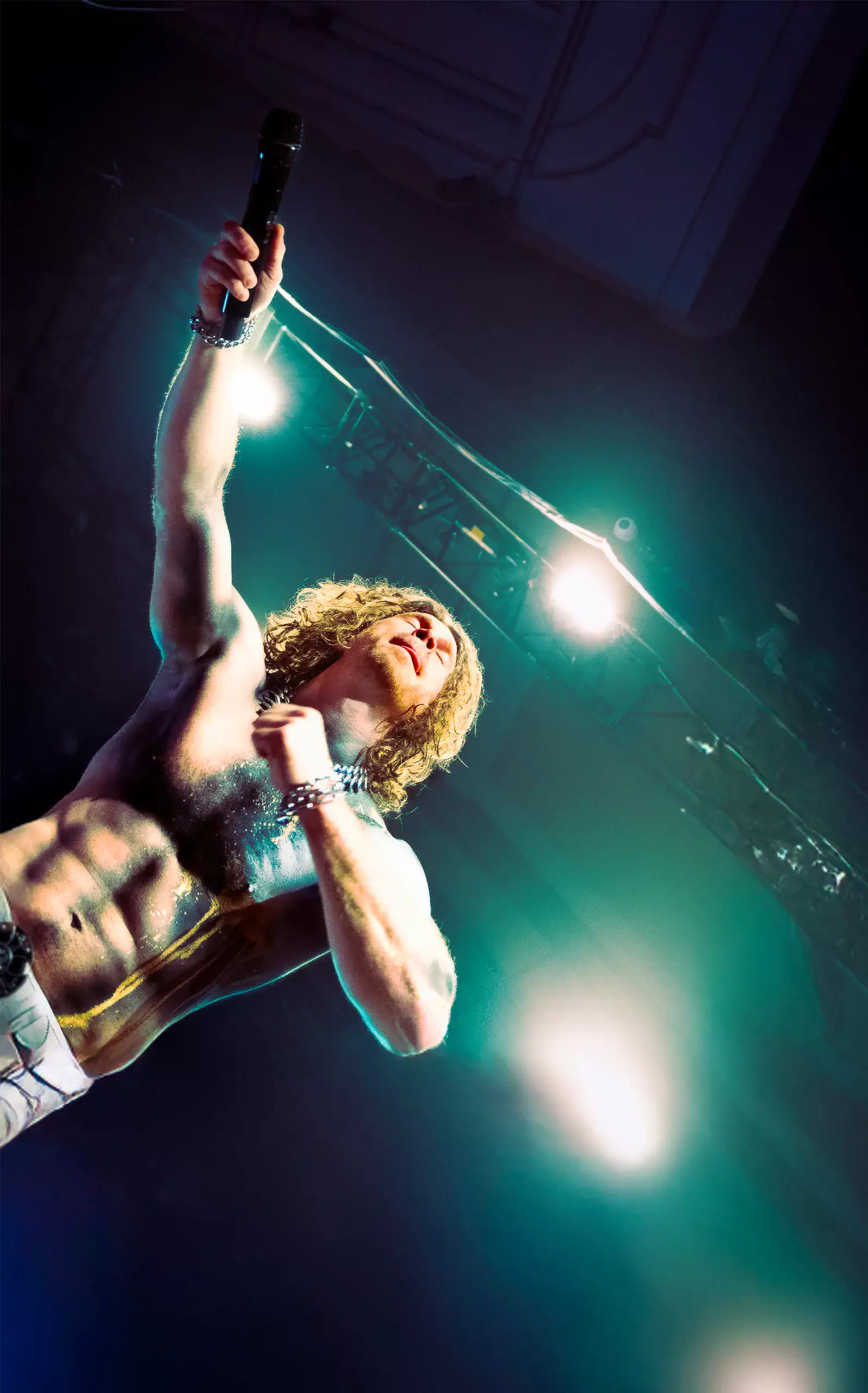 Nothing More à l'Elysée Montmartre : l'embrasement !