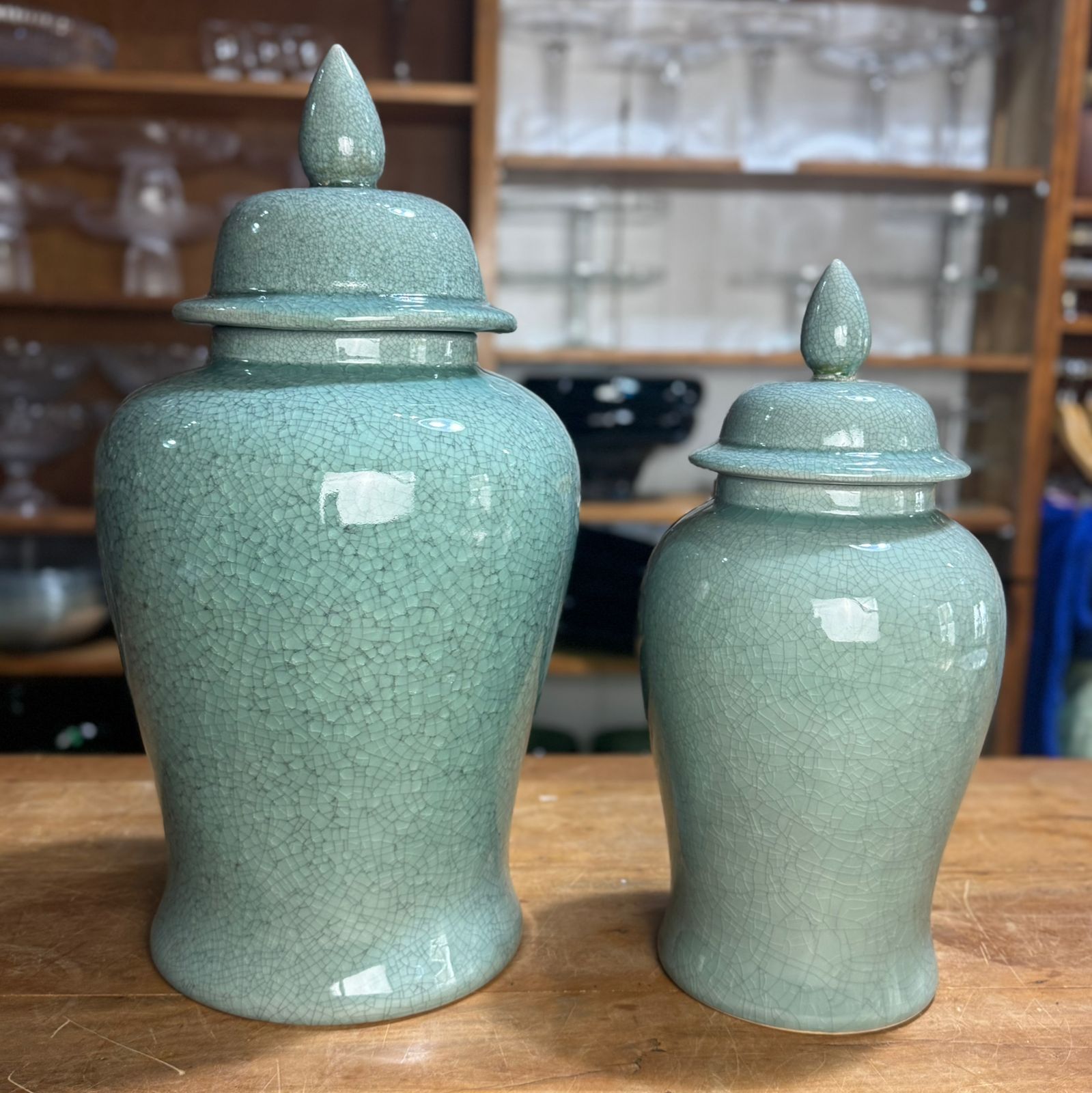 Pote com tampa verde ceramica 46 cm