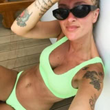 Verleidelijke avonturen met Tjiftaf – ontdek discreet plezier