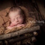 photographe-bebe-hyeres-toulon-la-garde-var