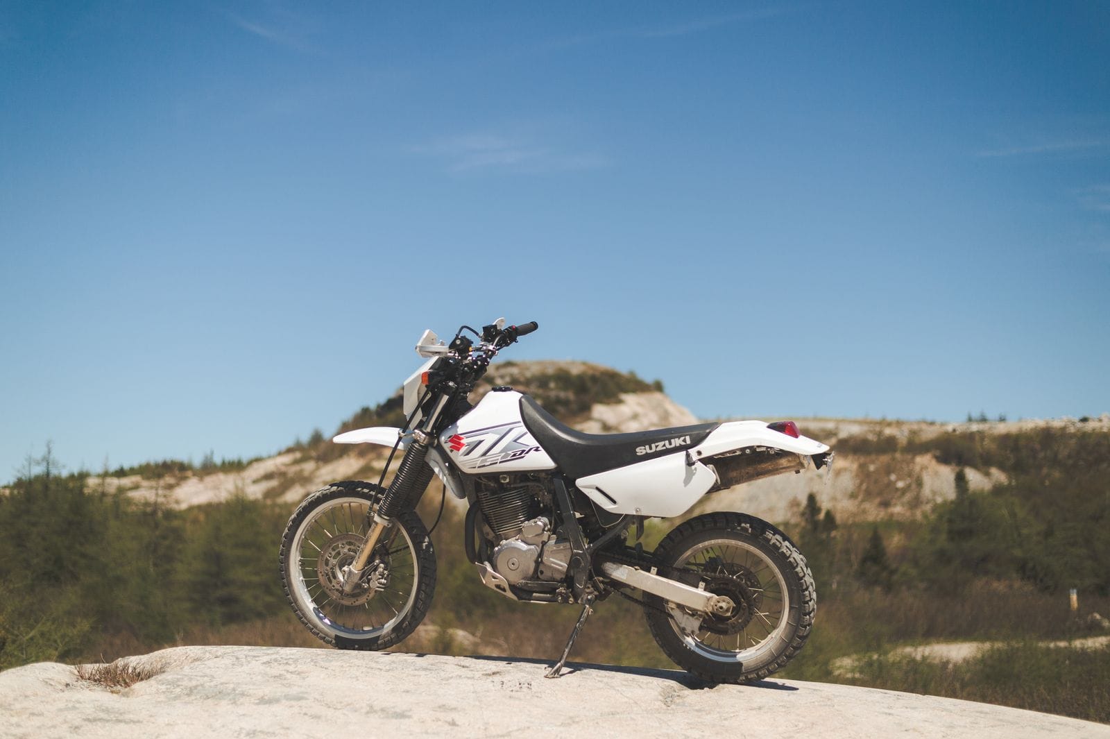 Rent Suzuki DRZ 400 in Marrakech — Suzuki DR-Z400 rental Morocco