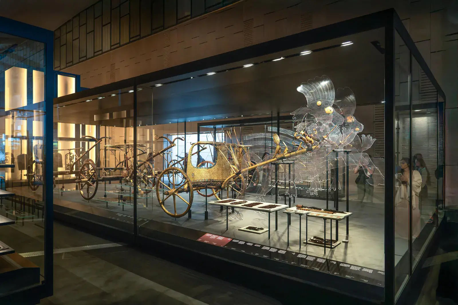 Royal chariots in the Tutankhamun collection
