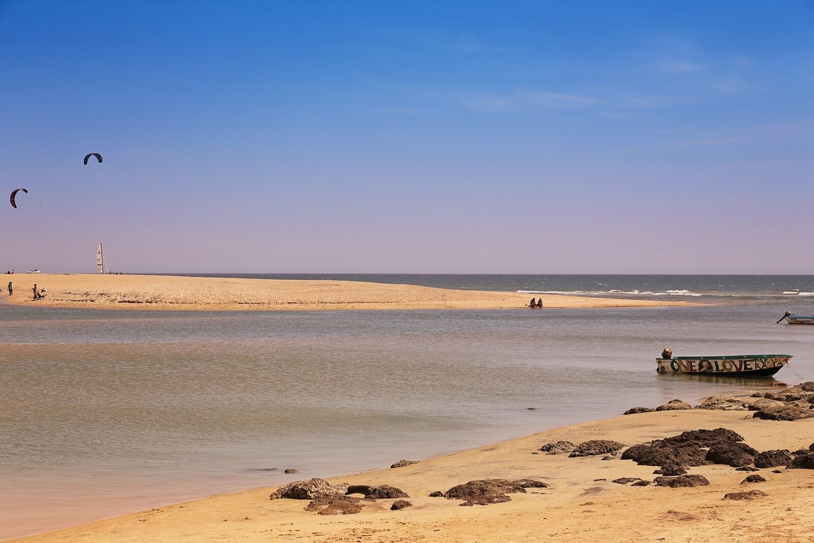 Balade en pirogue sur la lagune de la Somone au Sénégal