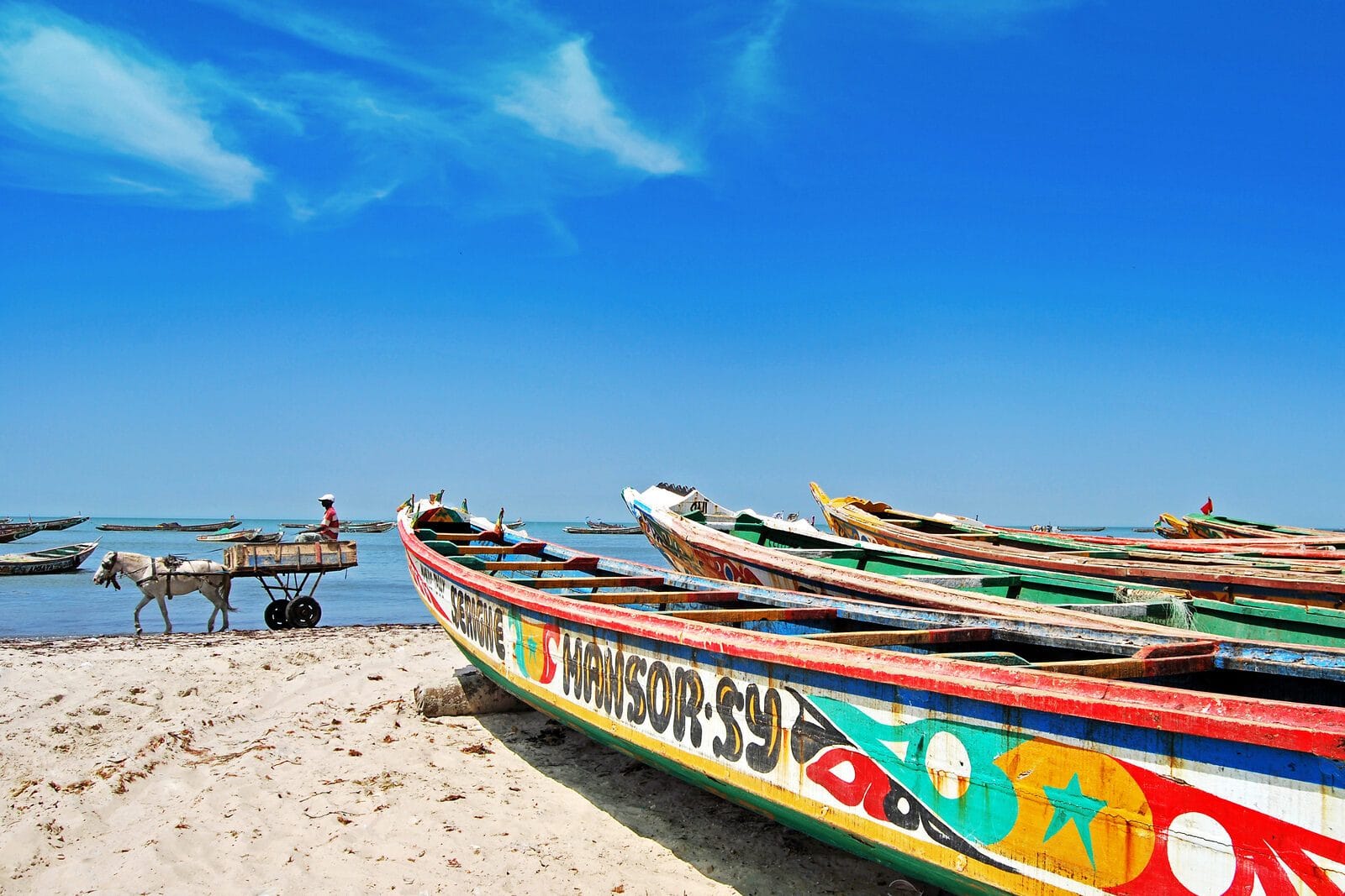 Pirogues de peche plage, Sénégal
