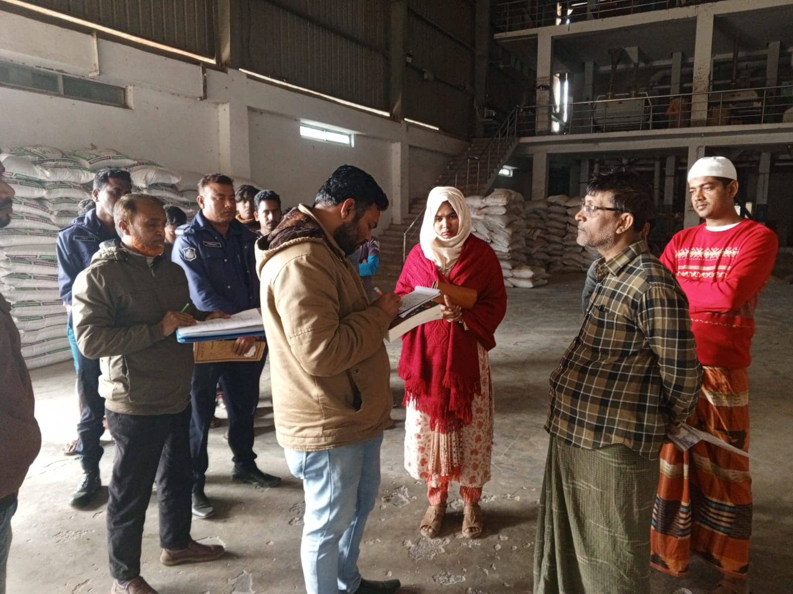 নন্দীগ্রামে ভ্রাম্যমাণ আদালতে রাইস মিলে ২৫ হাজার টাকা জরিমানা