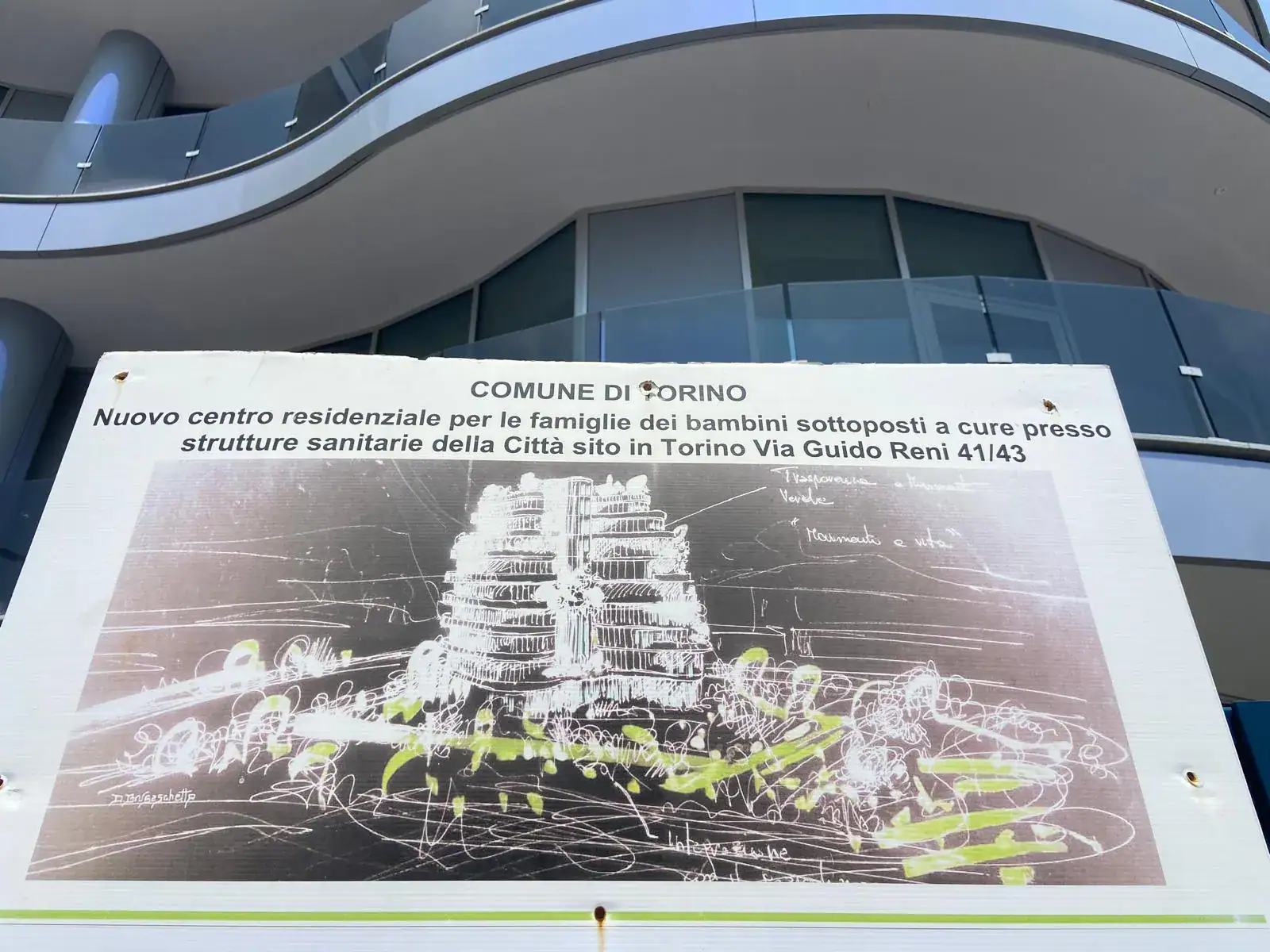 Vialetto pedonale in Prima Drain Stone Verde Alpi spessore 10-12 mm — casa famiglia Torino Cogeis Impresa