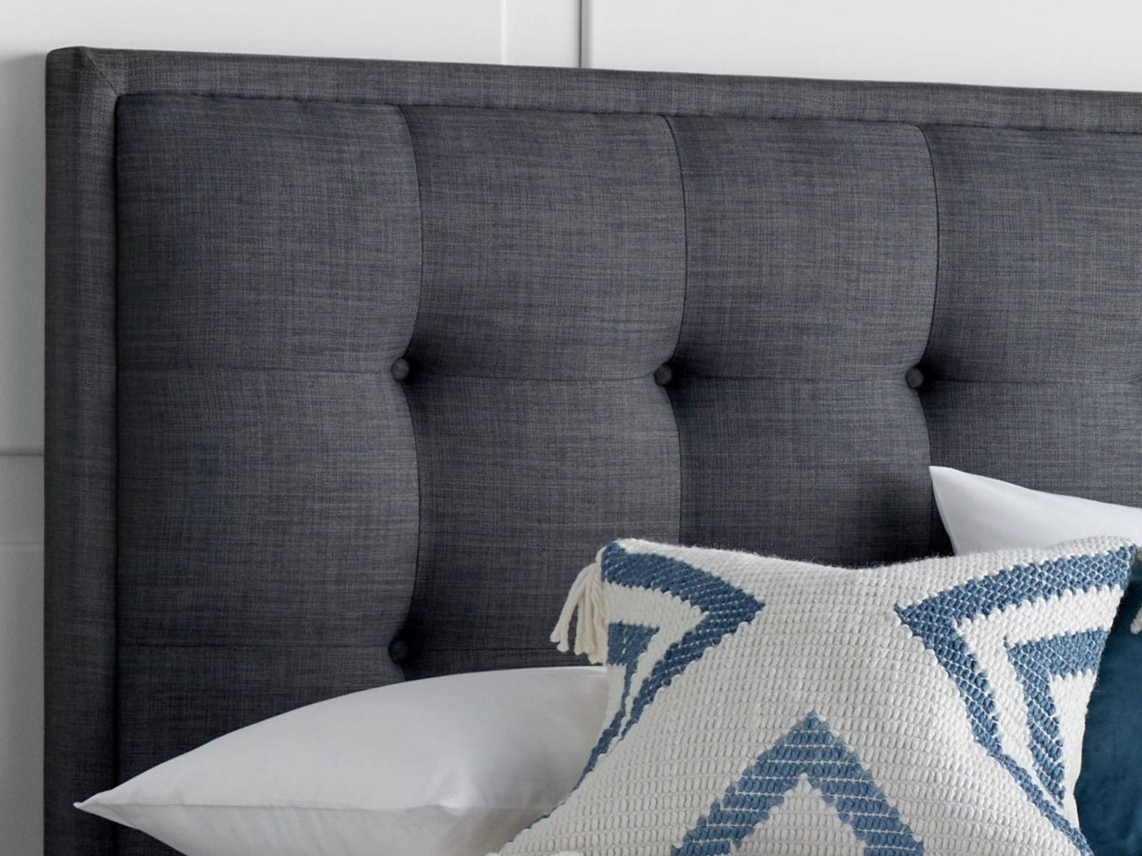 Kaydian FAL TV Bed 4.jpg