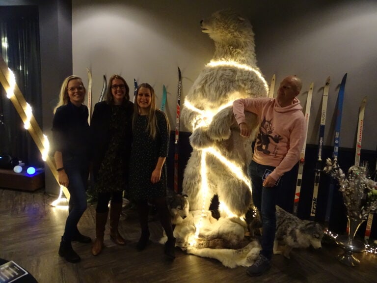 Op de foto met de ijsbeer
