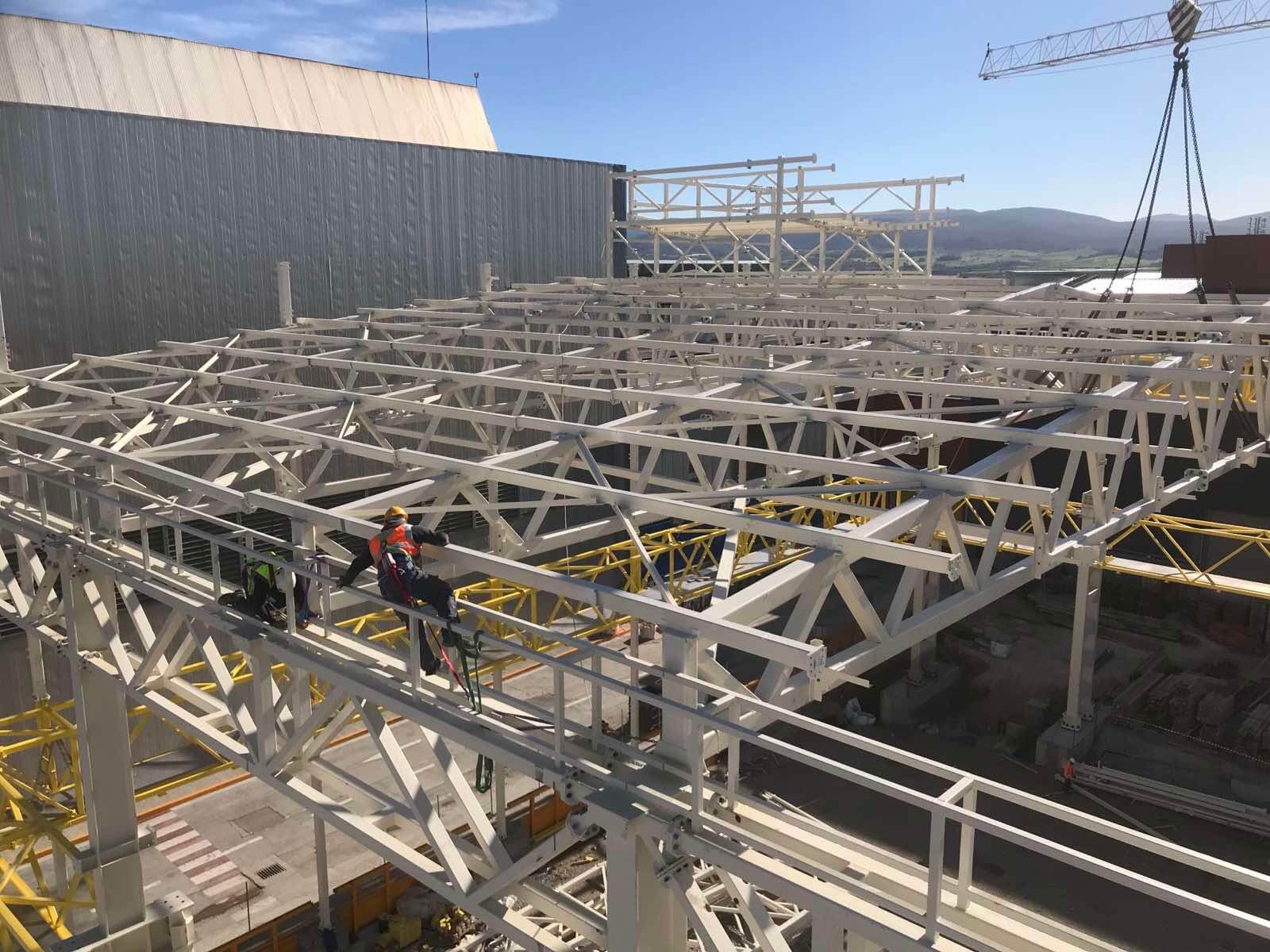 24. N8 -Steel Buildings_Steel Buildings_Elval_Installation_1027