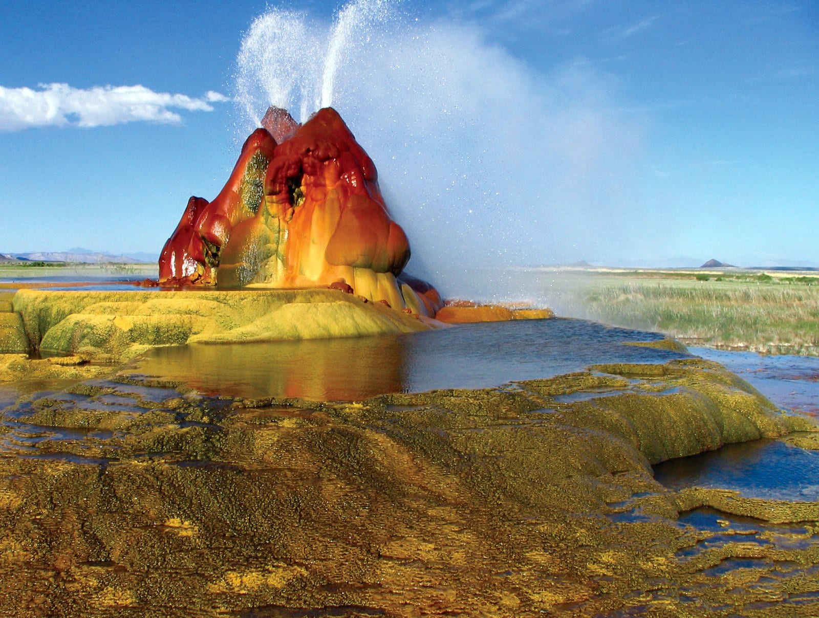 Fly Geyser - USA