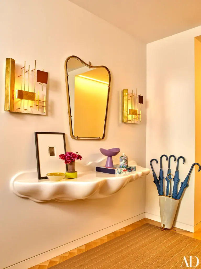 entryway decor ideas 42 Entryway Decor Ideas For A Fantastic First Impression 24 768x1024