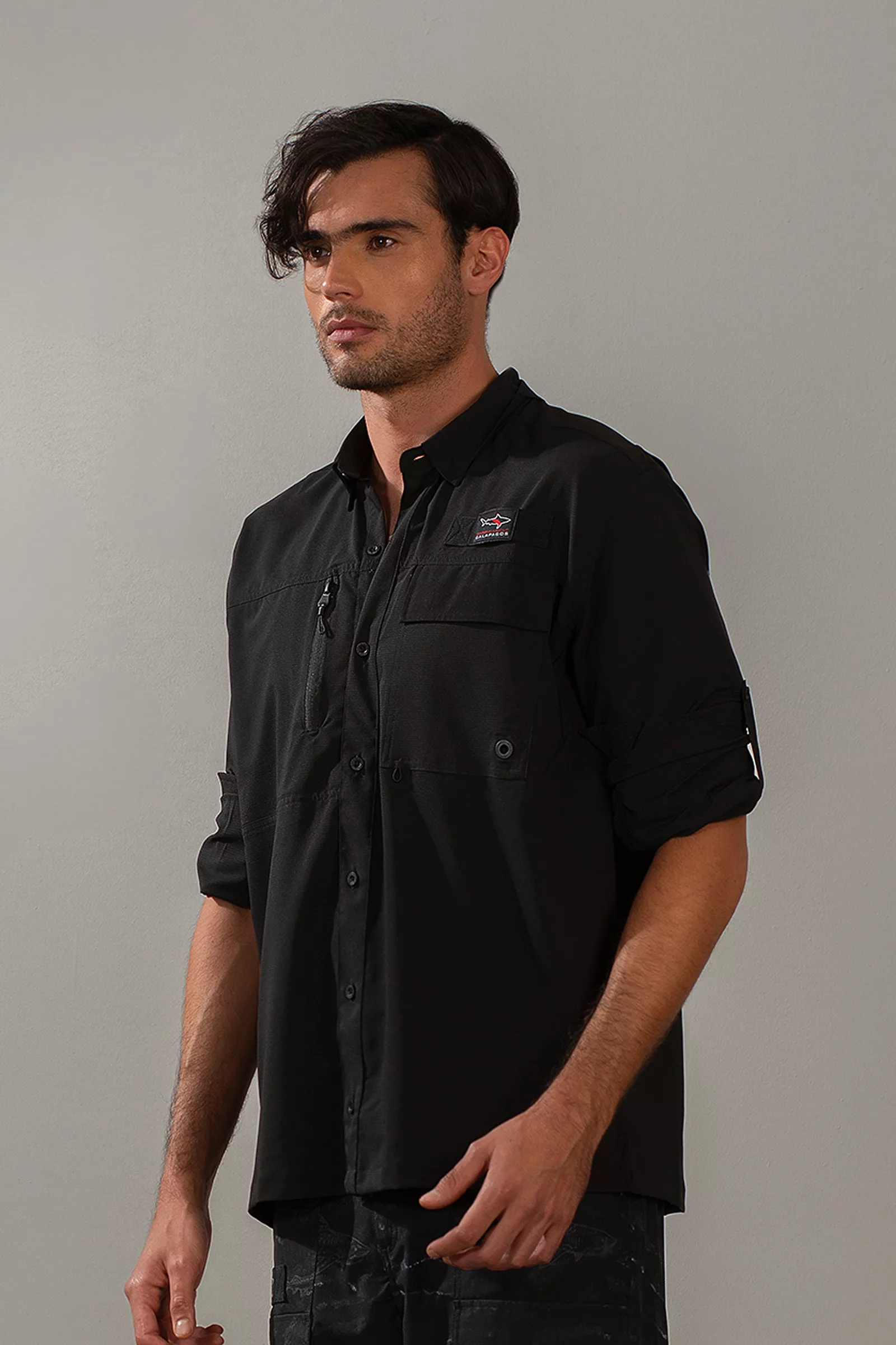 camisa-técnica-manga-larga-negra-4