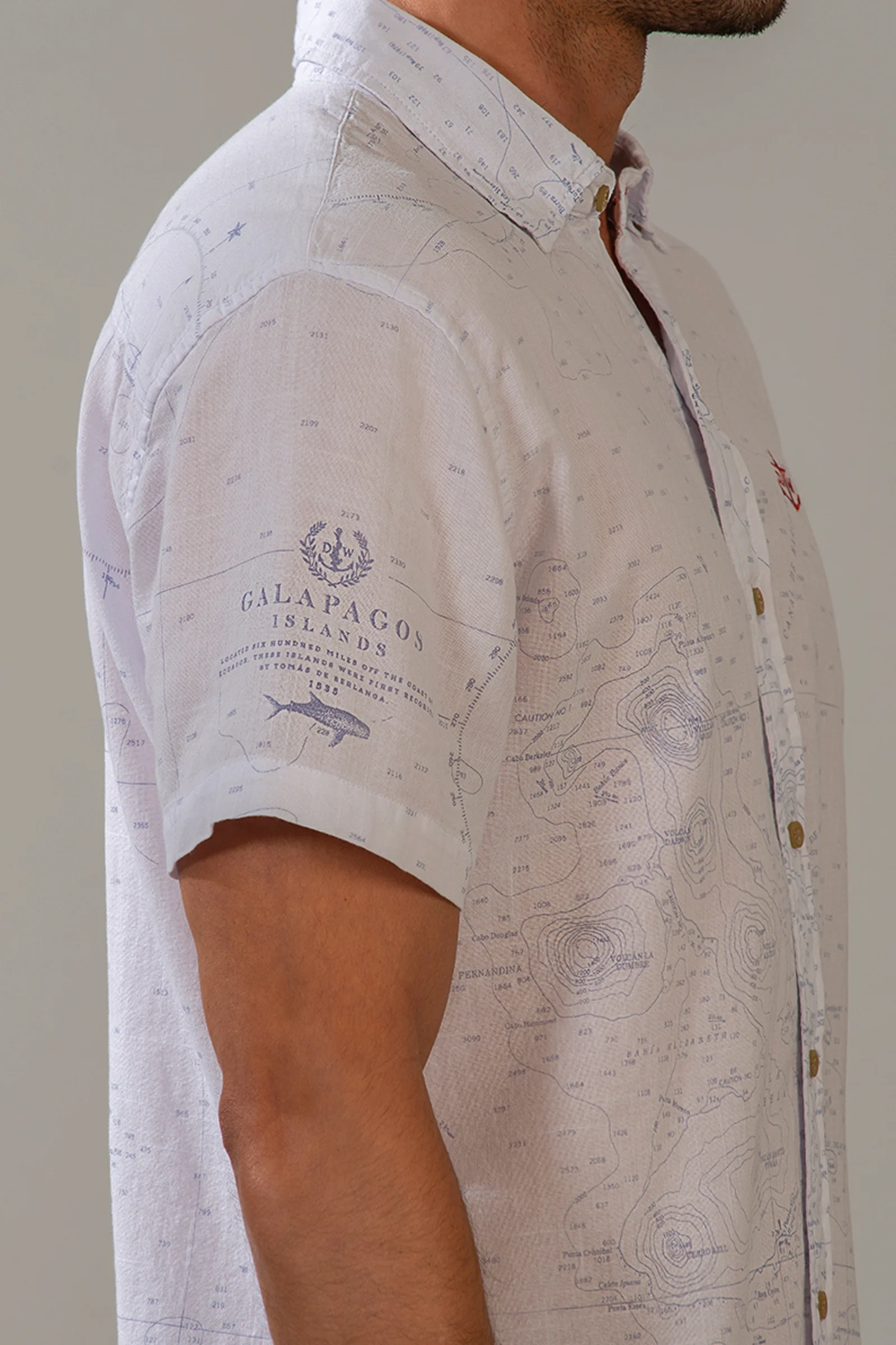 camisa-lino-manga-corta-mapa-blanco-4