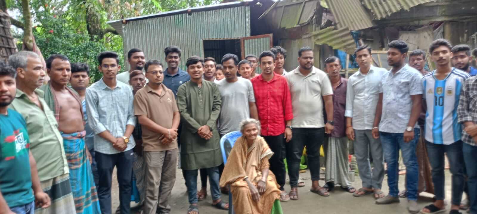 স্বপ্নজয়ীদের মানবিকতায় পূরণ হলো বিধবা মায়ের স্বপ্ন — অঞ্জলী সাহার মাথার ওপর উঠল নতুন ঘর