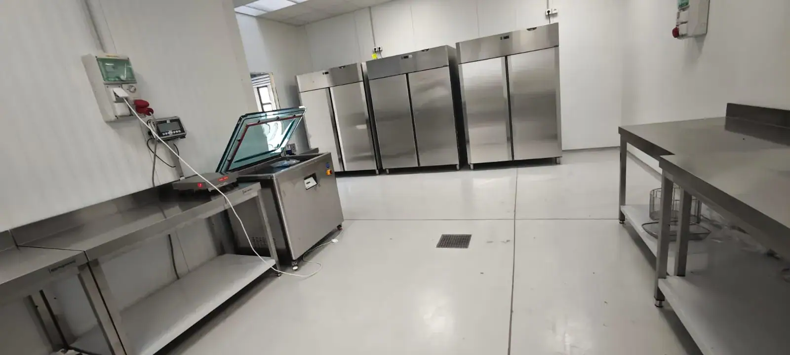 Pavimenti in resina multistrato HACCP per industria di ready food