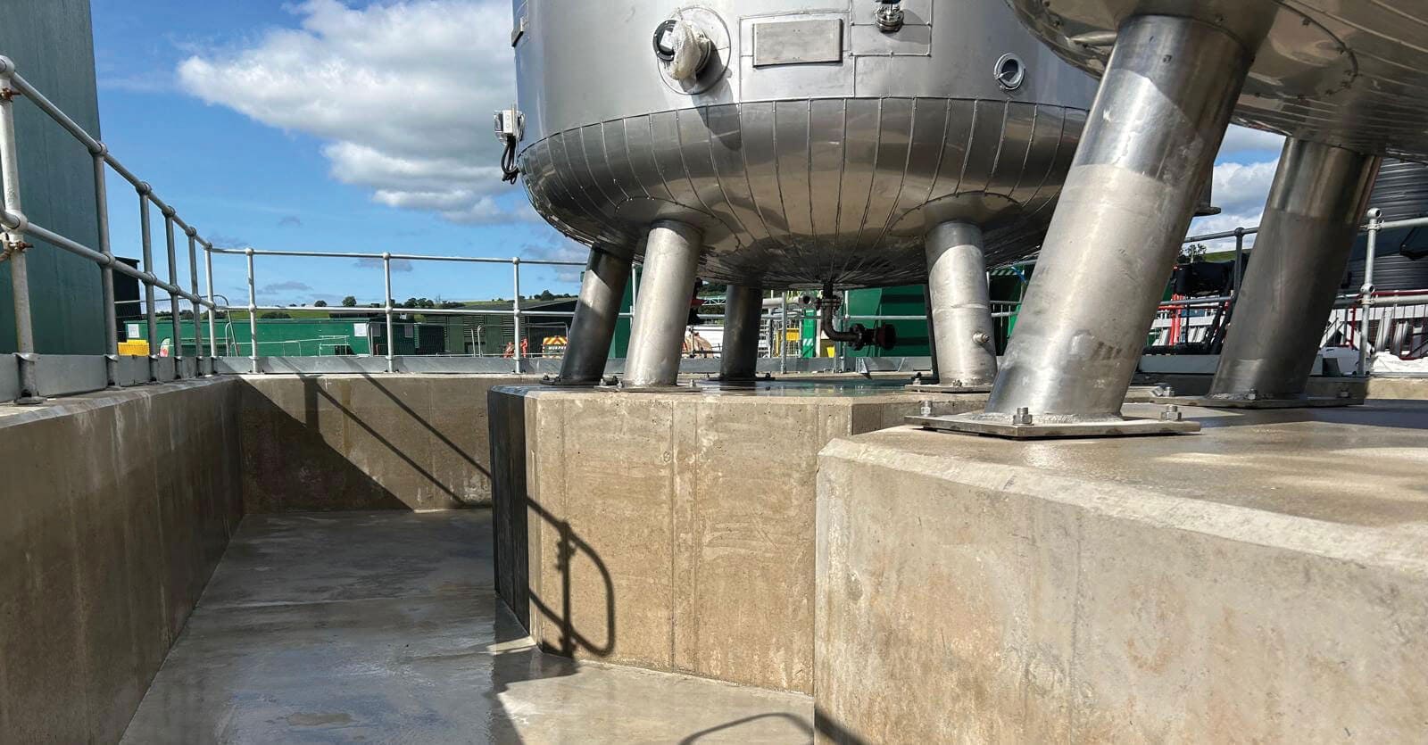 Hydrogel waterproofing systems applied to chemical storage bunds at Witches Oak Water Treatment Works