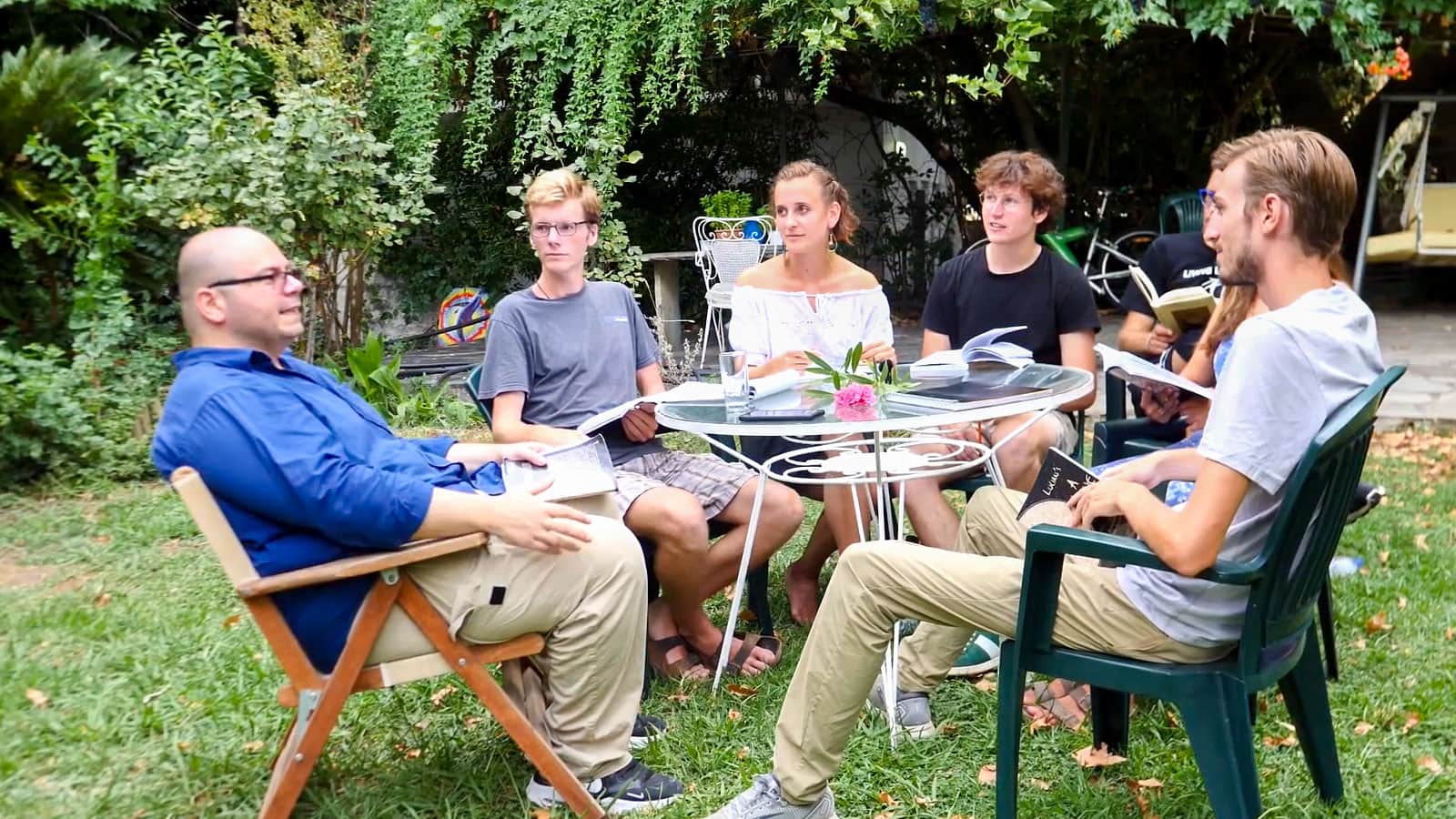 Altgriechisch Kurs der Amerikaner im Garten der Musen