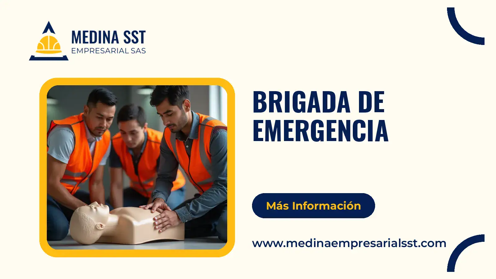 Brigada de emergencia de una empresa recibiendo capacitación práctica de primeros auxilios