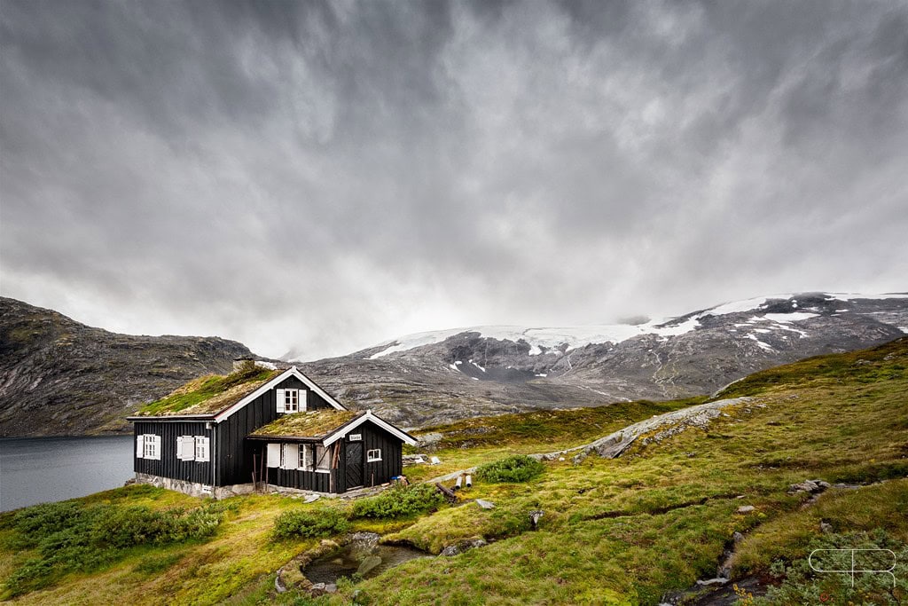 Cabaña Noruega; Antes y Después