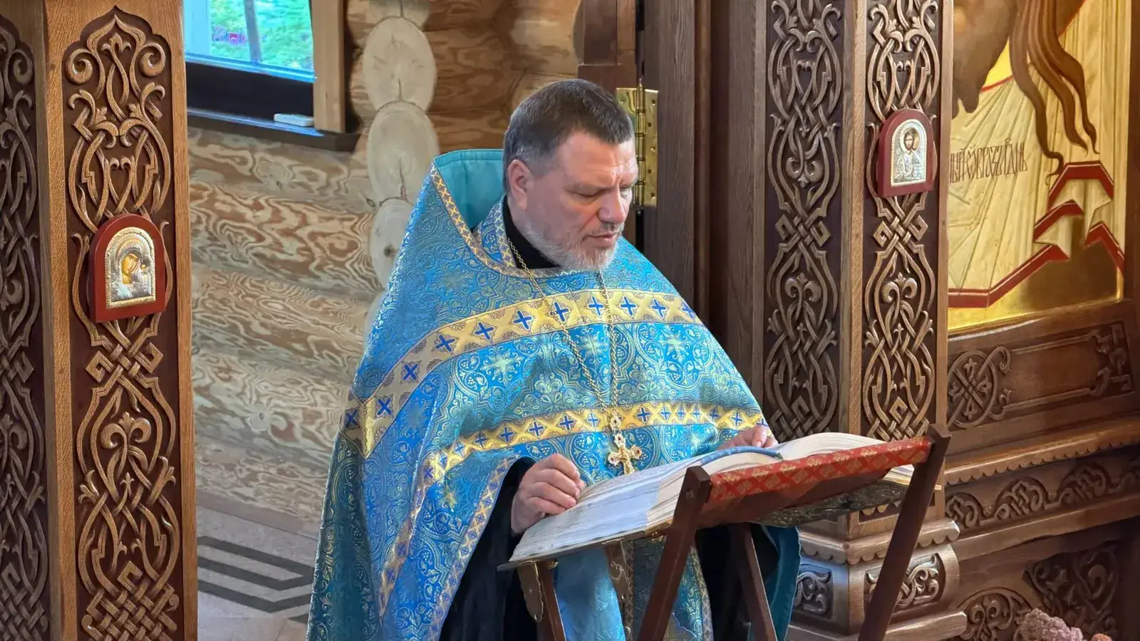 Богослужение в храме Вознесения Господня