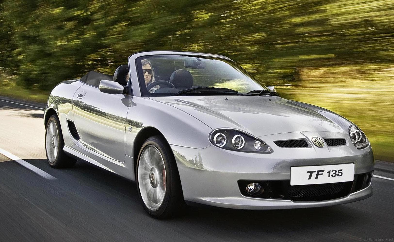 mg_roadster_2010