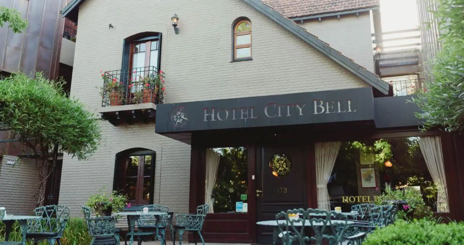 Hotel de City Bell